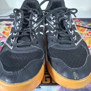 ASICS Upcourt 4 Women’s Size 8 Black Indoor Court Volleyball Shoes